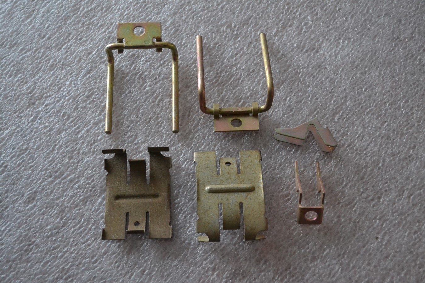 Nécessaire de fixation plaquettes de frein AR, Peugeot 504 505 604