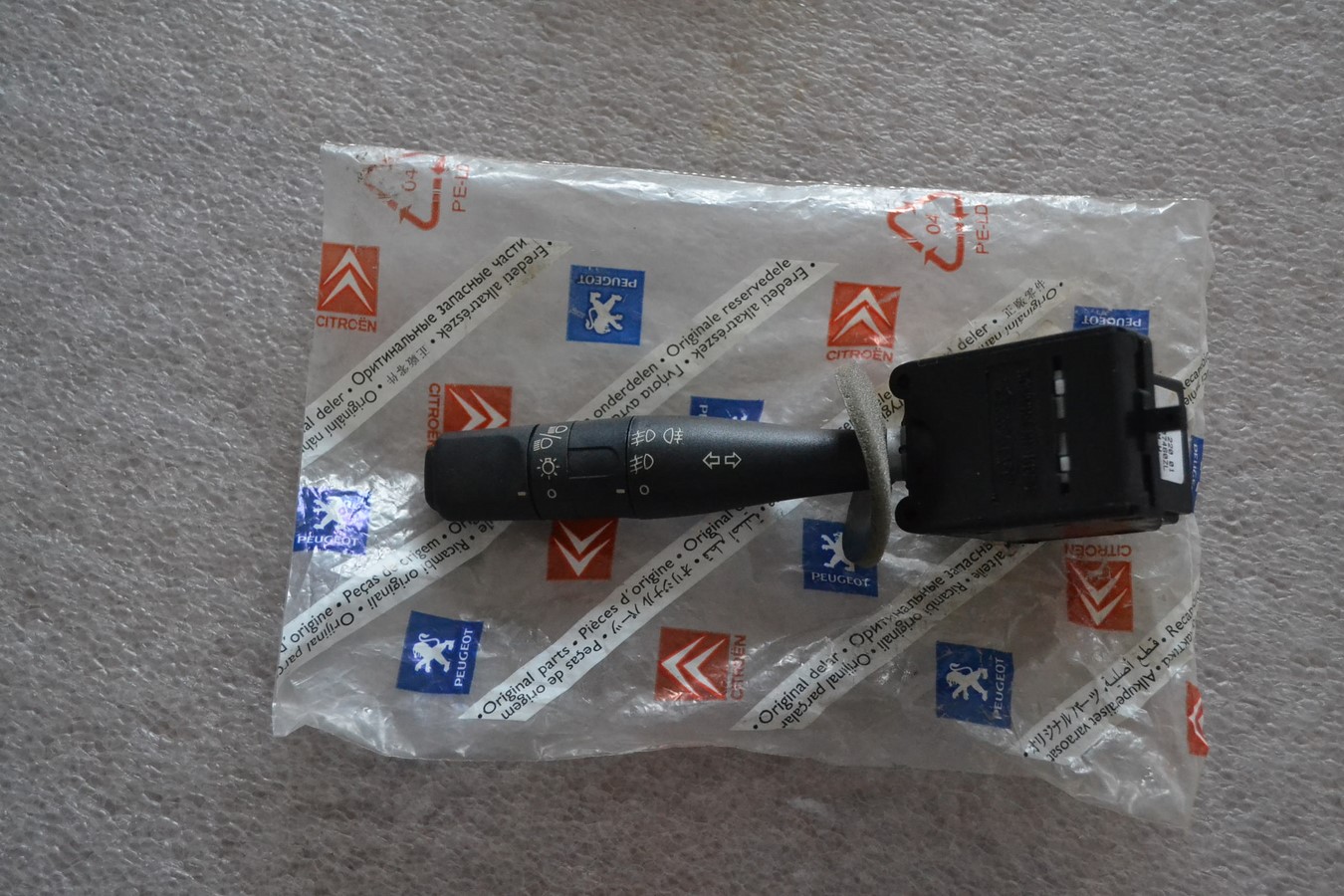 Commodo d\'éclairage Peugeot 206 / Citroen Xsara