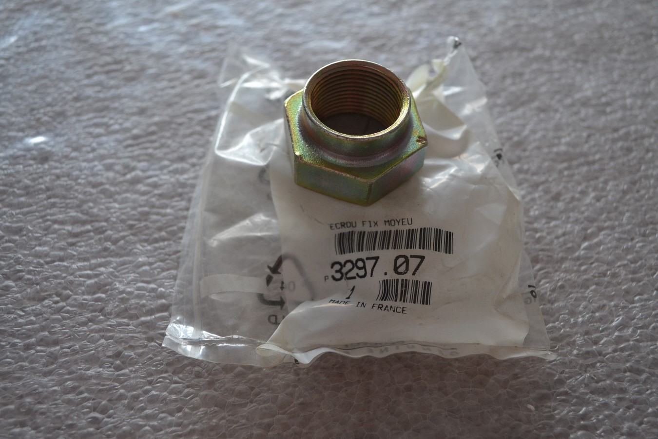 Ecrou de moyeux avant et cardan, diam 24mm, Peugeot / Citroen