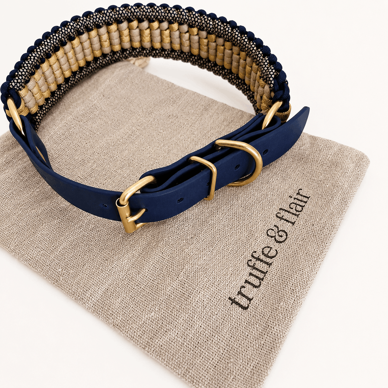 truffeflair-collier-chien-bleu-marine-paracorde-biothane-tresse