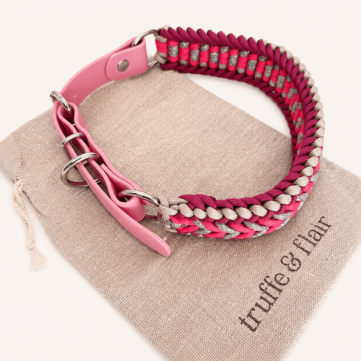truffeflair-collier-chien-fuchsia-paracorde-biothane-tresse