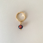 La bague pampille SOLO Murano bleue