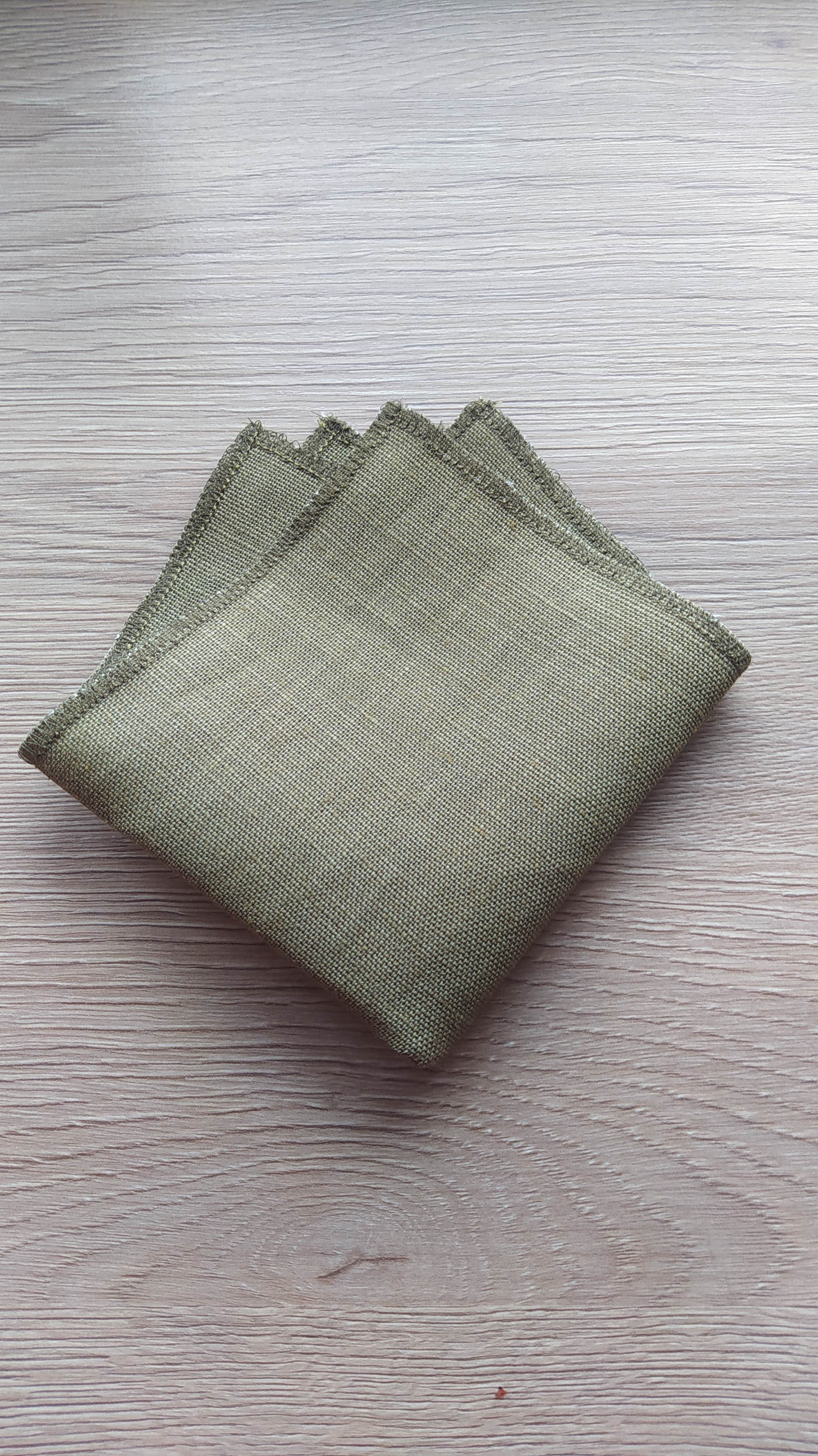 pochette kaki