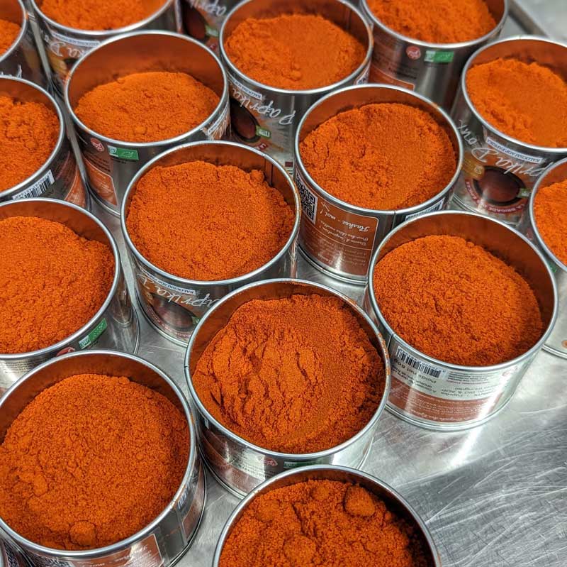 acheter-du-paprika-doux-bio-de-hongrie-premium-la-brigade-des-epices-zoom