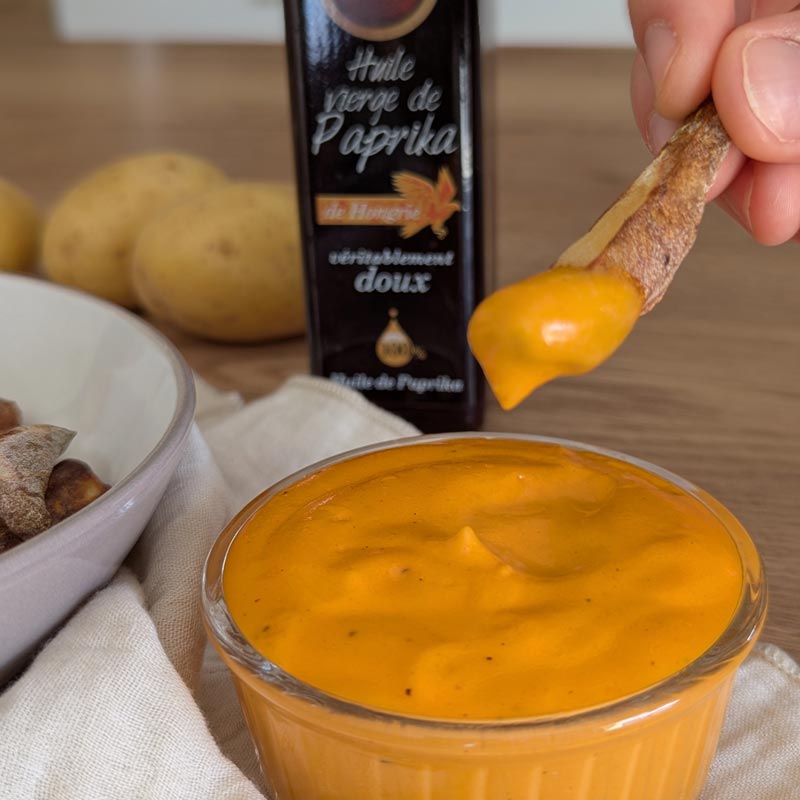 frites-trempee-mayonnaise-huile-de-paprika