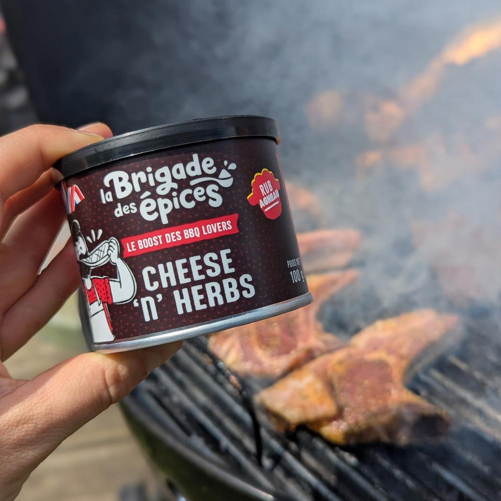 pot-rub-agneau-devant-cotelettes-barbecue