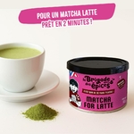 mise-en-scene-tasse-et-matcha-latte