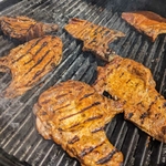 côtes-de-porc-marinees-au-barbecue-la-brigade-des-epices