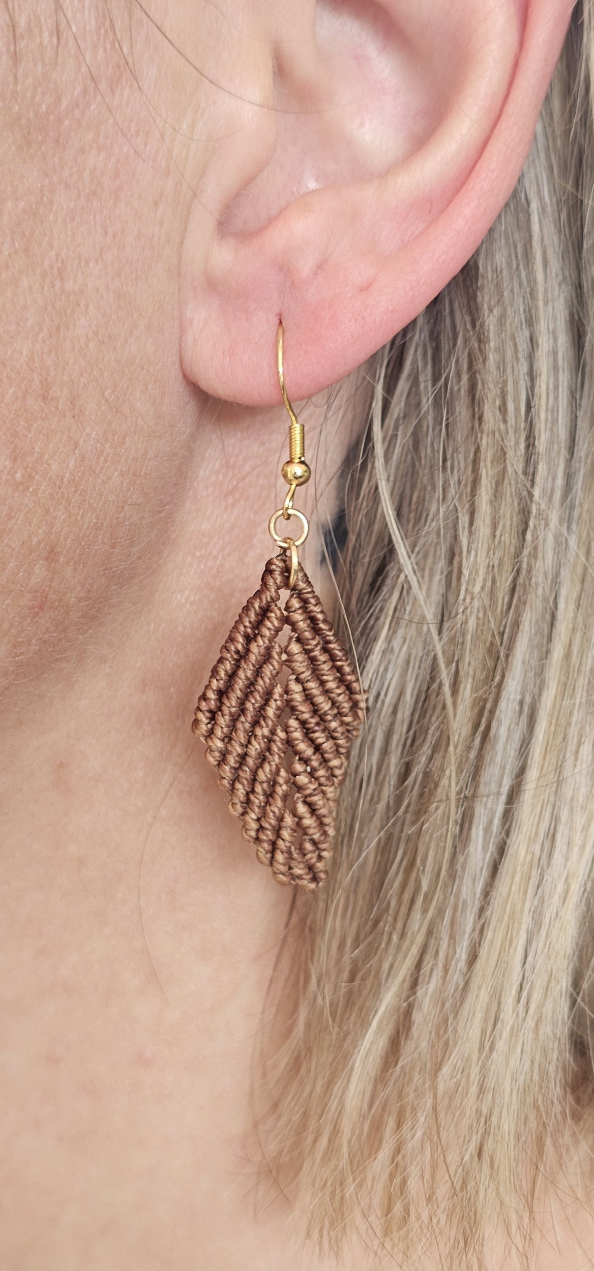 lodycreations-micromacramé-artisanat-yonne-bourgogne-france-linhasita-boucledoreilledentelle2