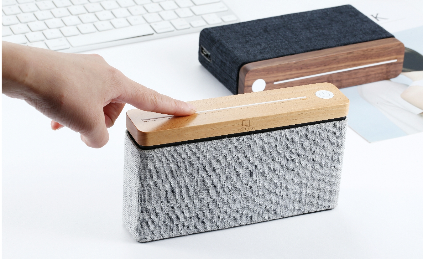 Gingko-HiFi-Square-Bluetooth-Speaker-1