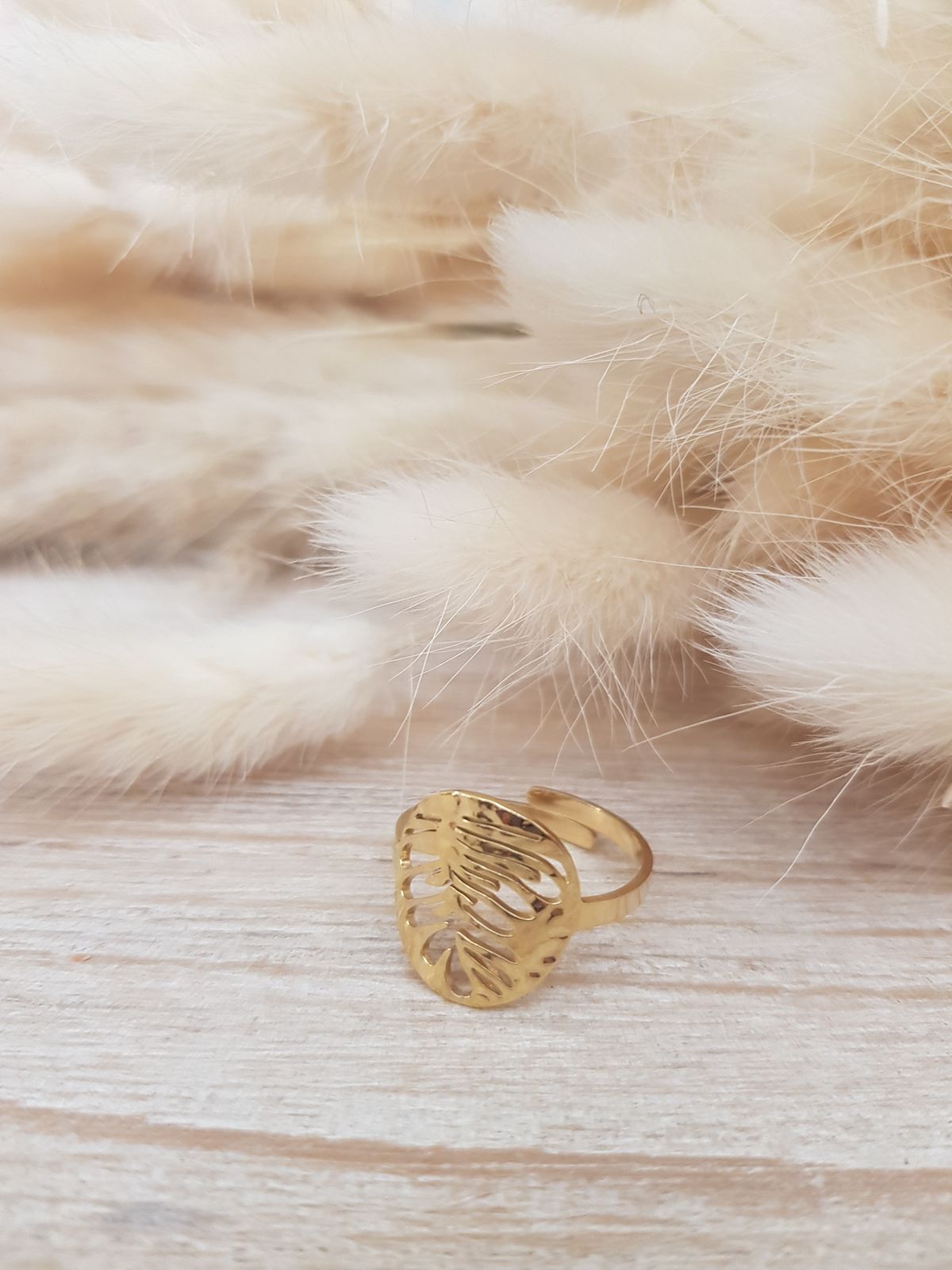 Bague feuille ronde ajourée (3)