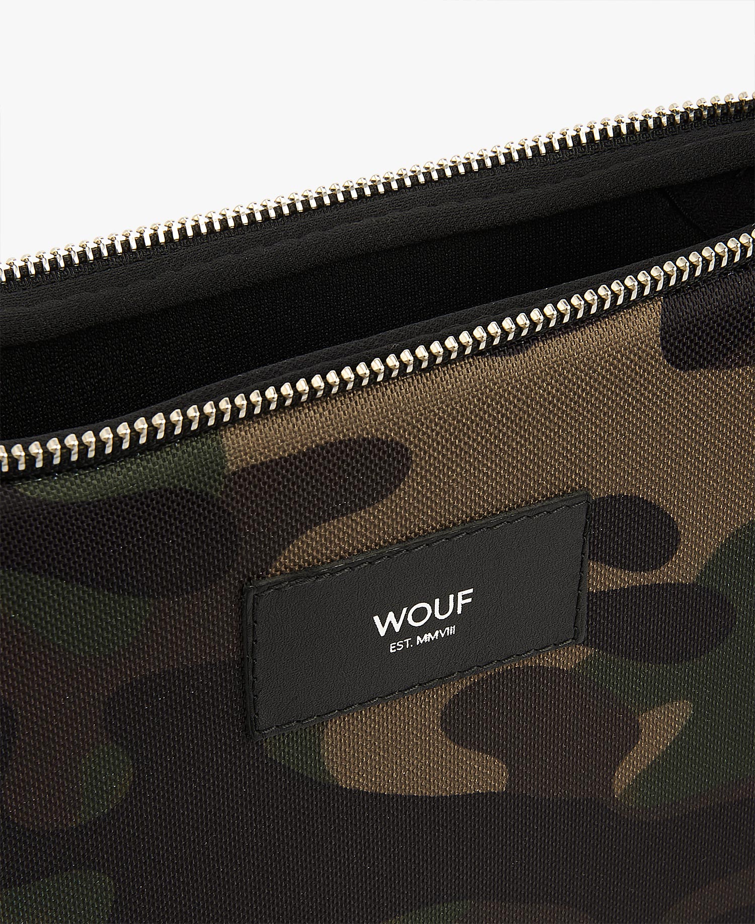 Camouflage-Laptop-Sleeve-Display