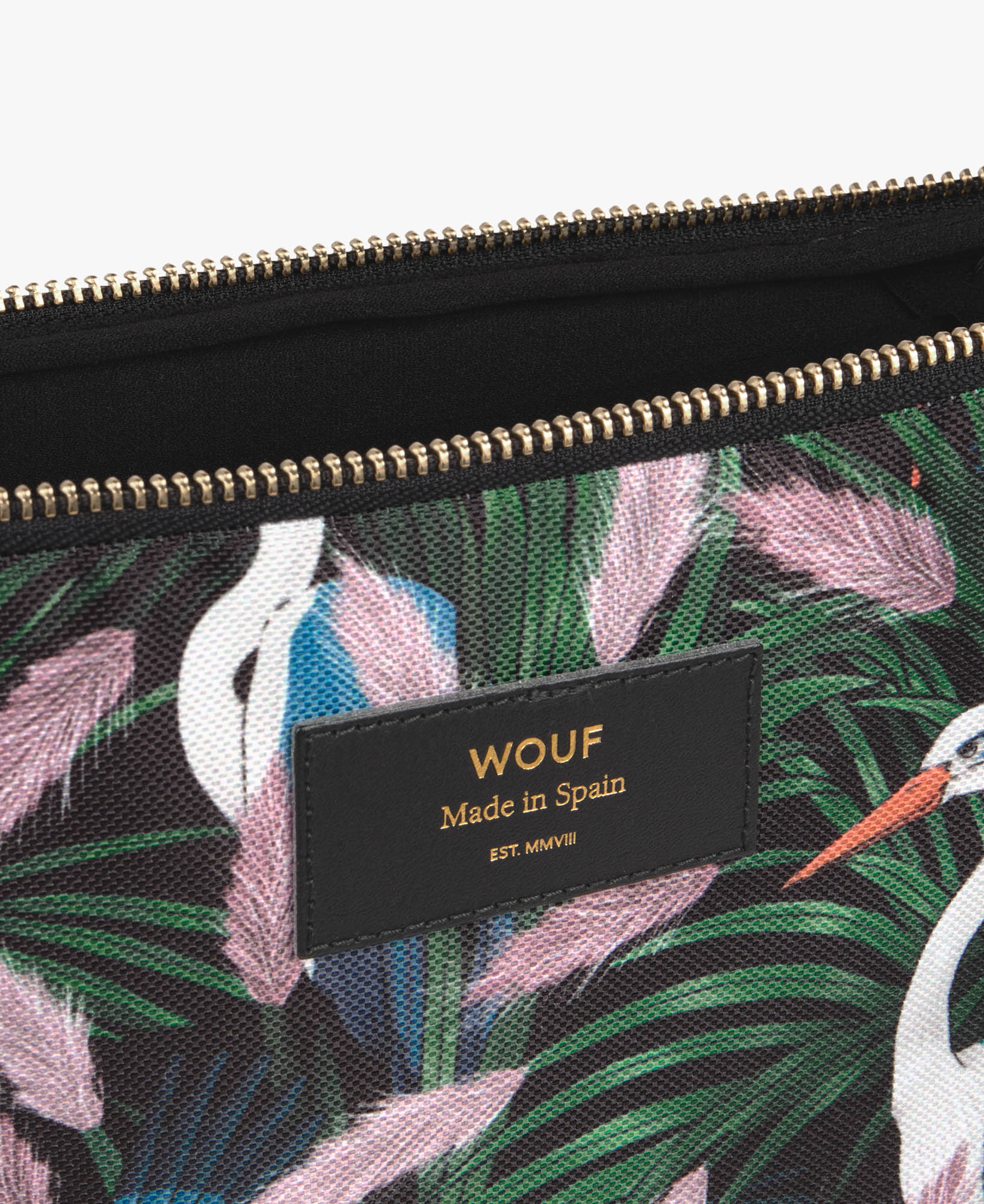 WOUF-13-Laptop-Sleeve-Lucy-Label