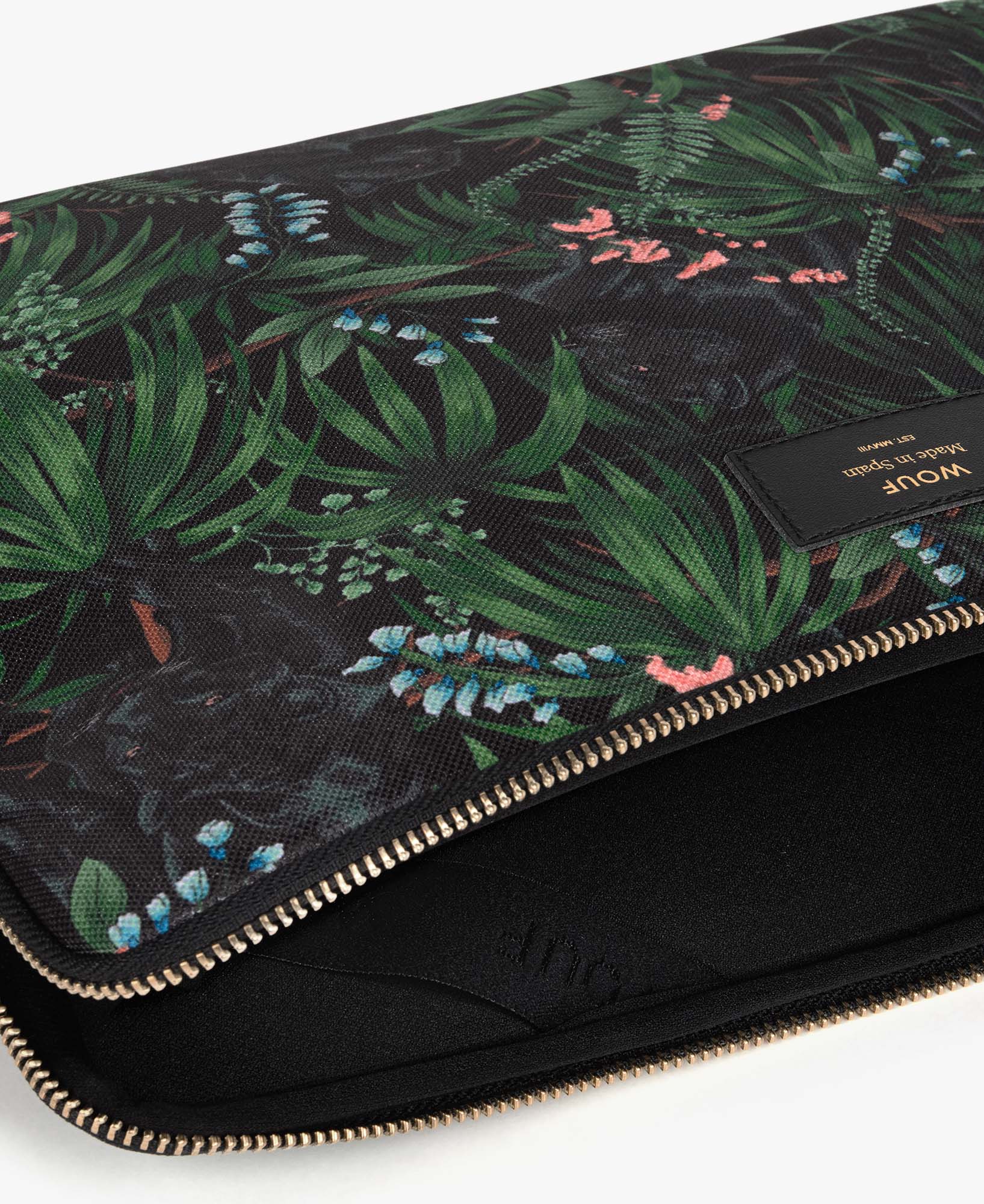WOUF-13-Laptop-Sleeve-Janne-Interior