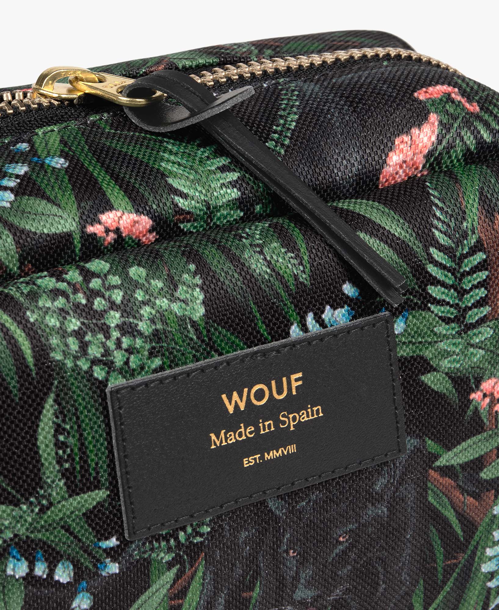 WOUF-Makeup-Bag-Janne-Label