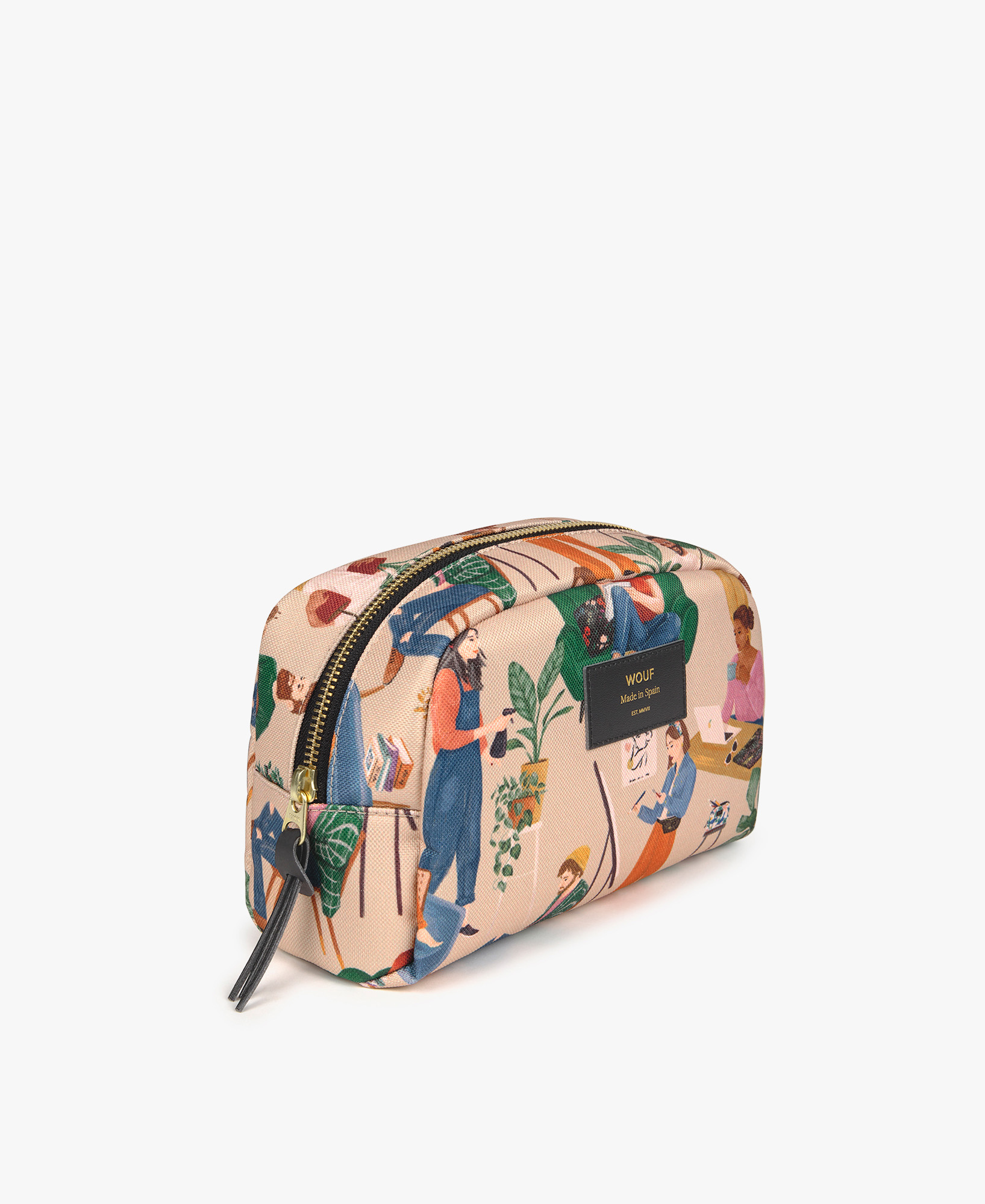 WOUF-Makeup-Bag-Cozy-Display
