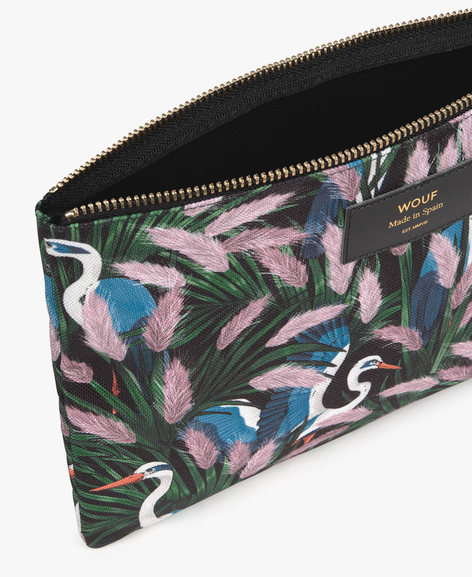 WOUF-XL-Pouch-Lucy-Detail