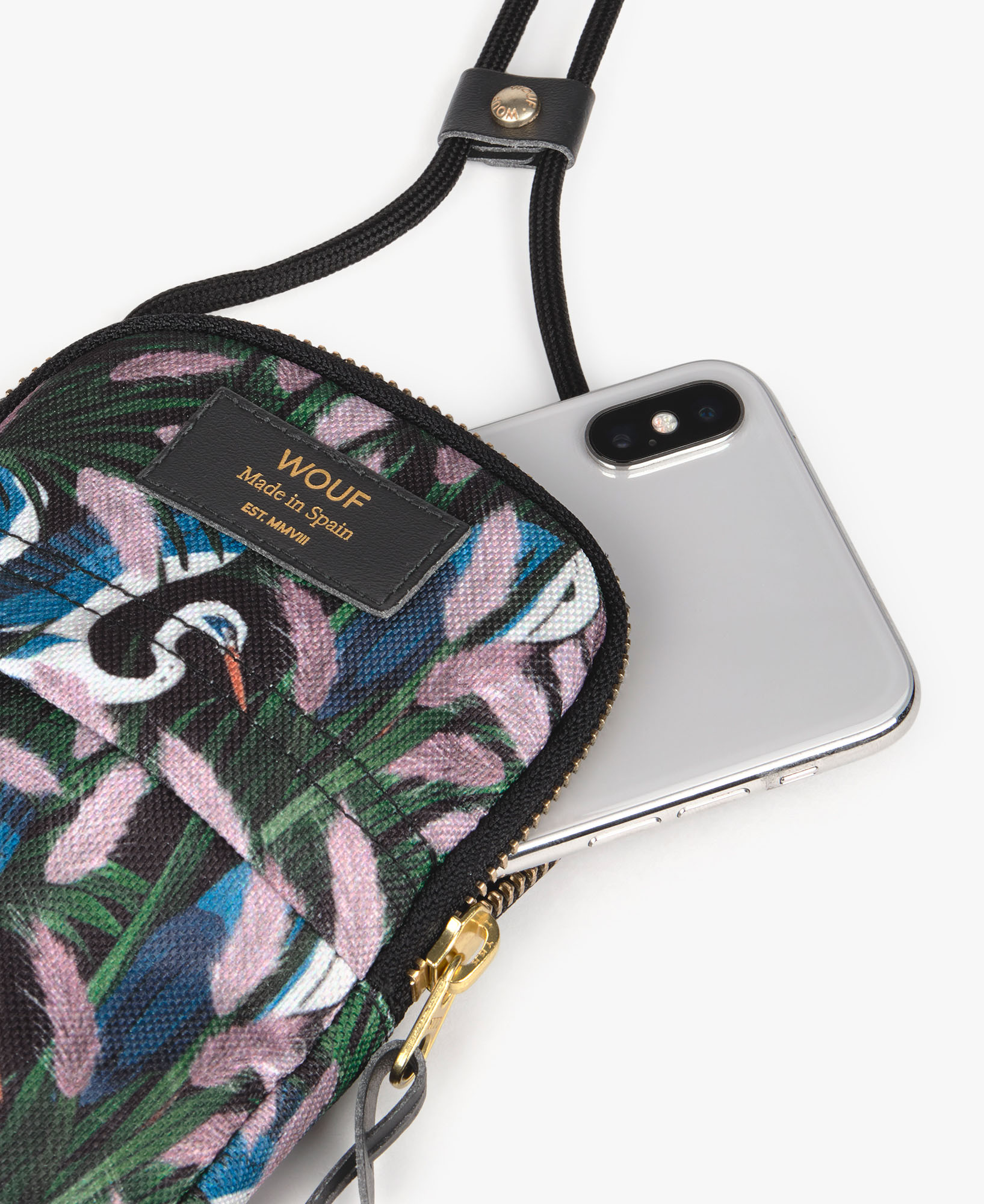 WOUF-Phone-Bag-Lucy-Detail