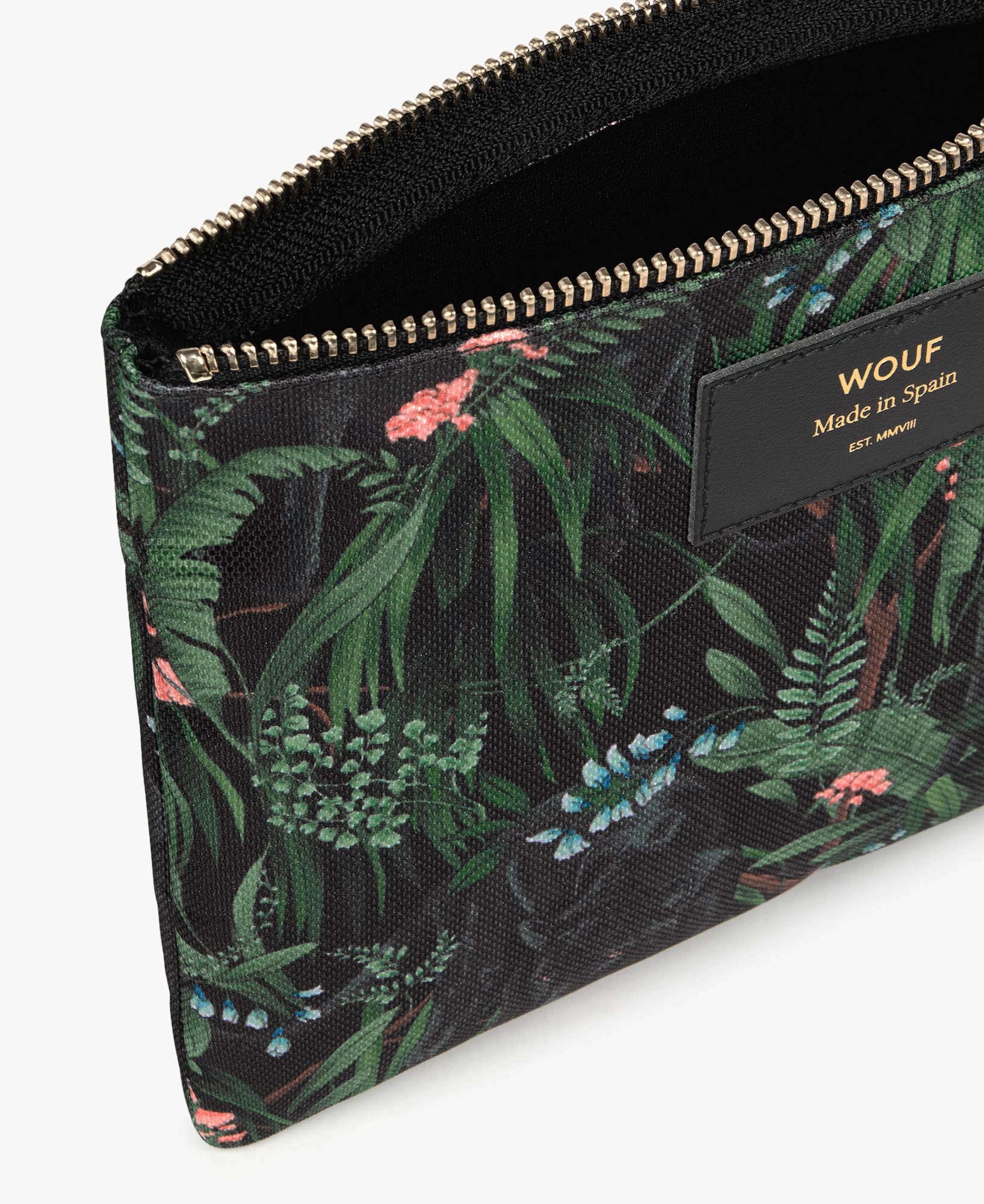 WOUF-Large-Pouch-Janne-Detail