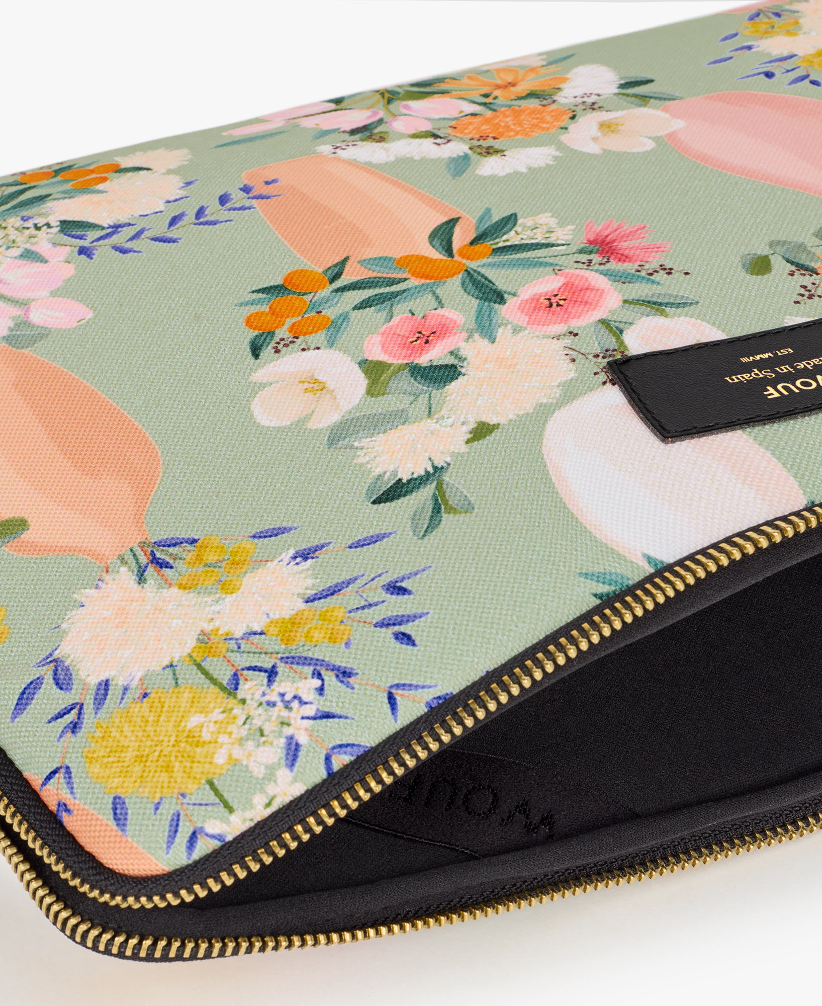 WOUF-13-Laptop-Sleeve-Aida-Interior