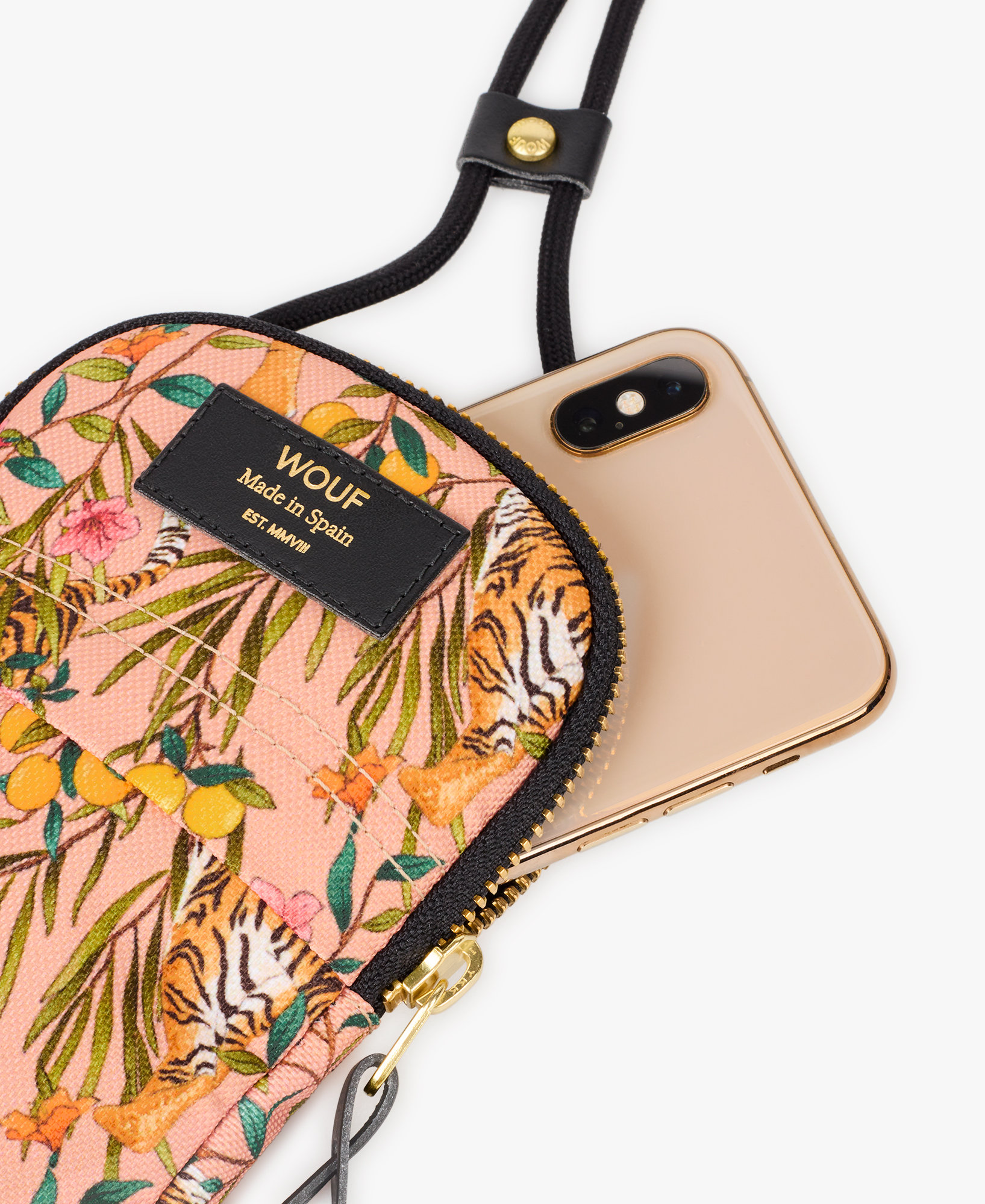 WOUF-Phone-Bag-Bengala-Detail