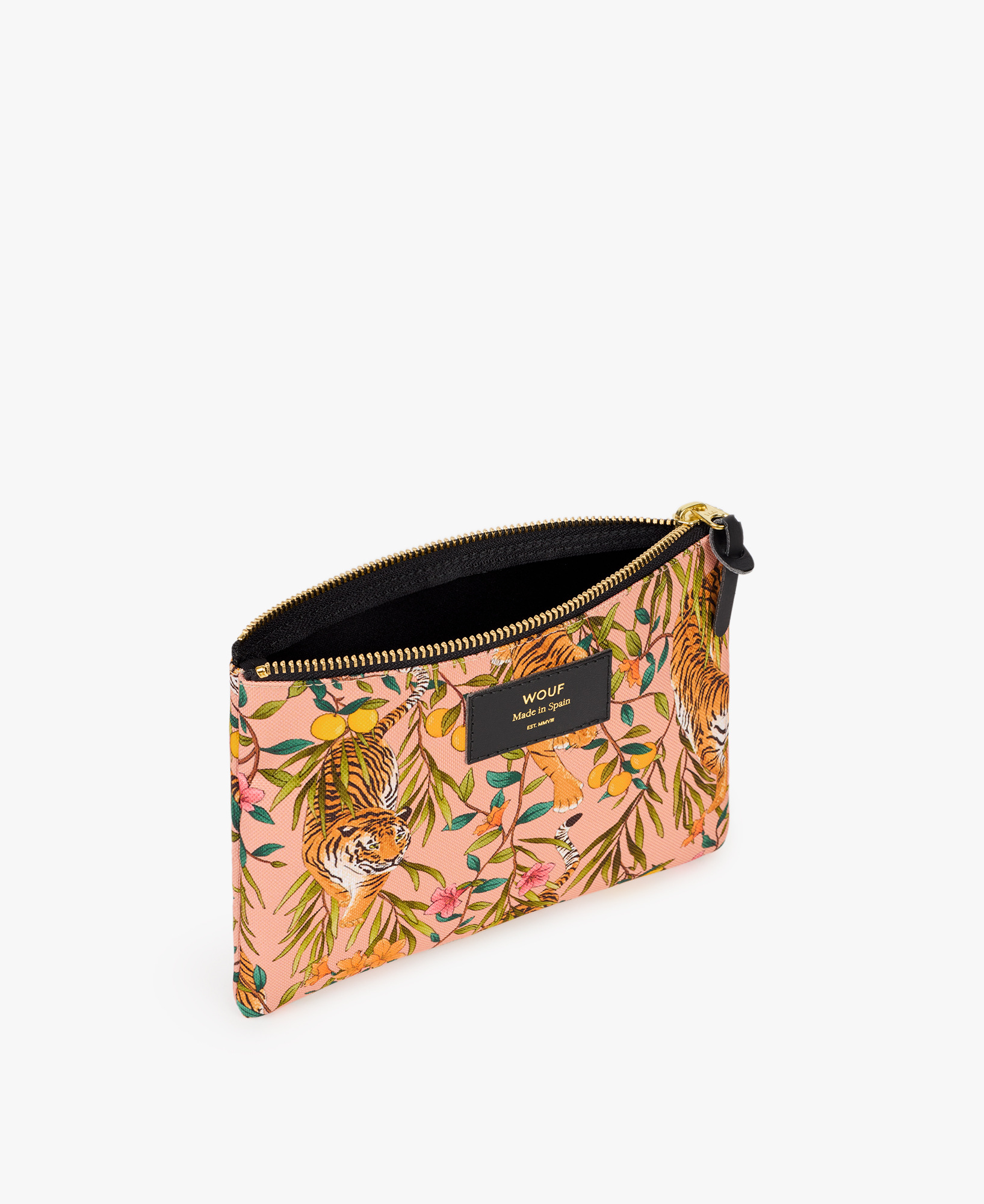 WOUF-Large-Pouch-Bengala-Display