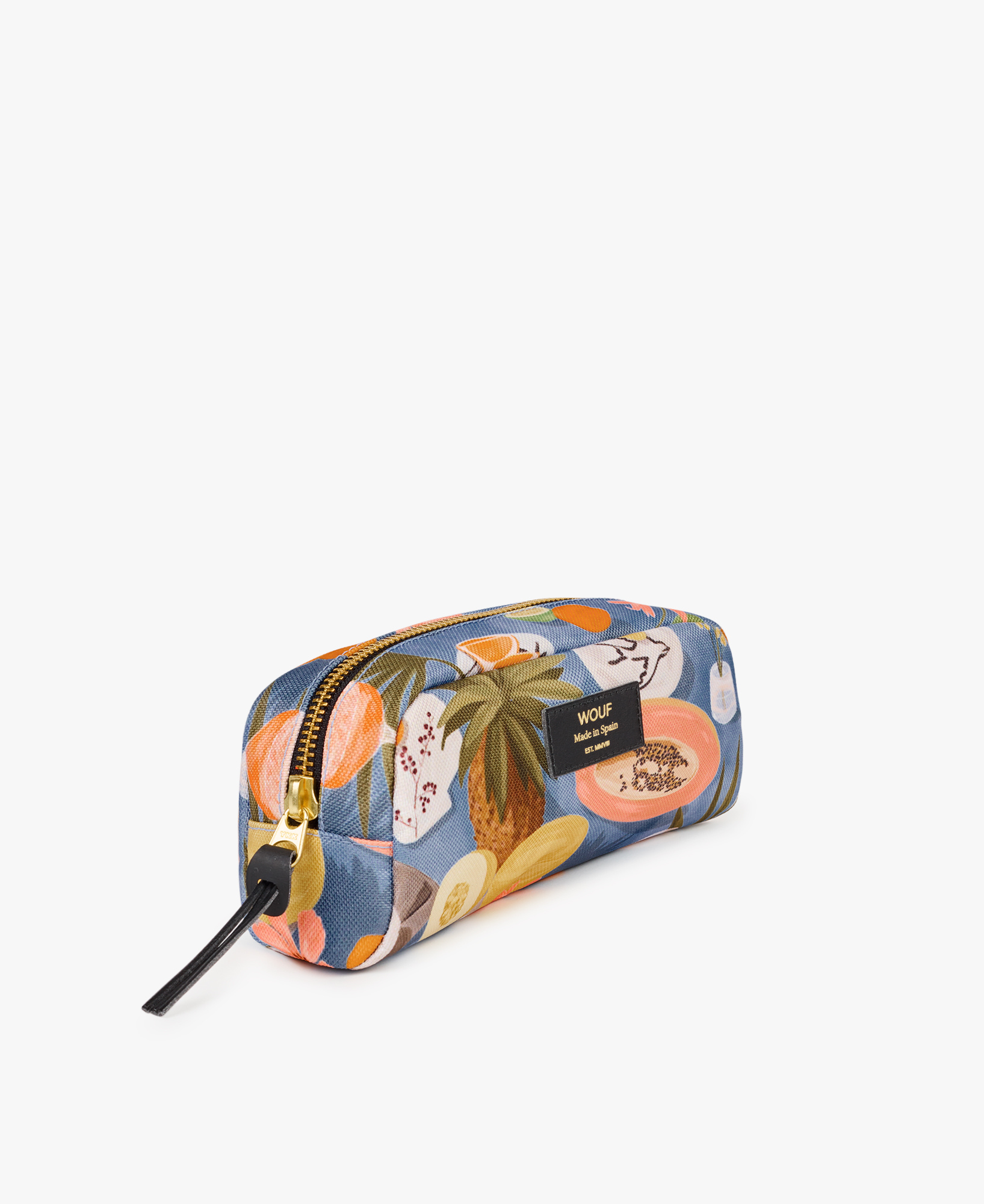 WOUF-Small-Makeup-Bag-Cadaques-Display