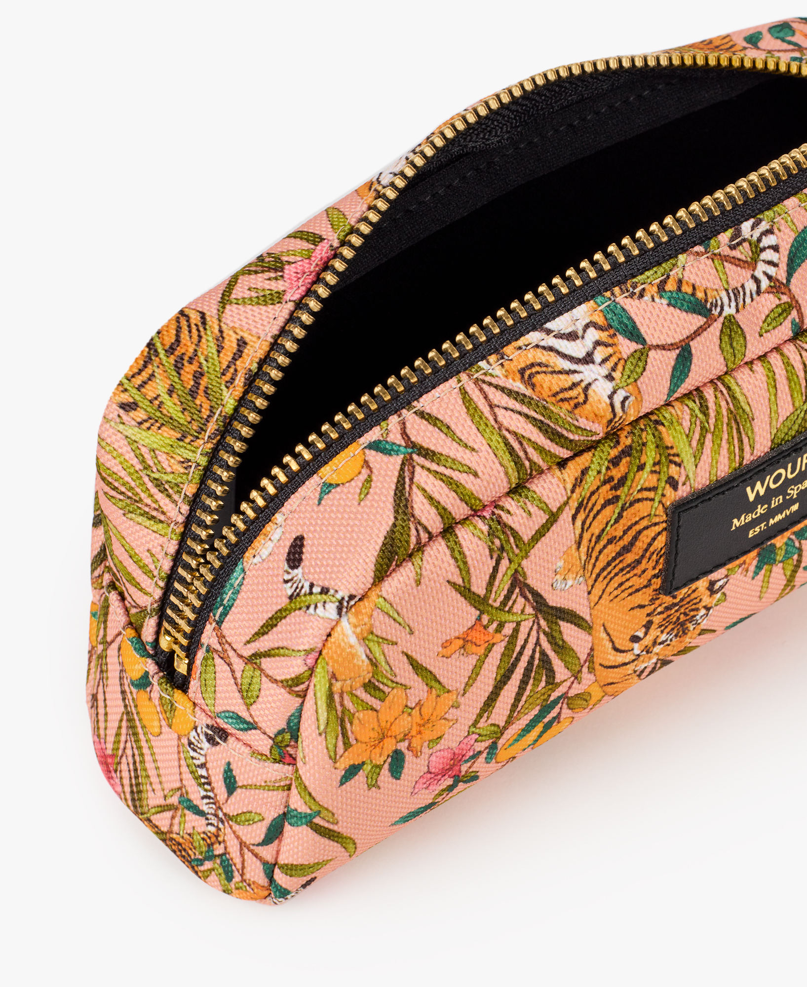 WOUF-Small-Makeup-Bag-Bengala-Detail