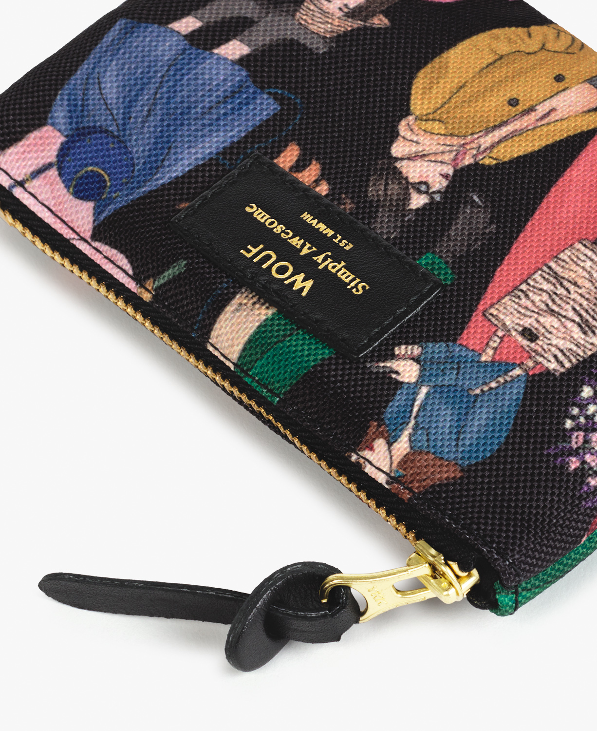 Girls-Small-Pouch-Detail