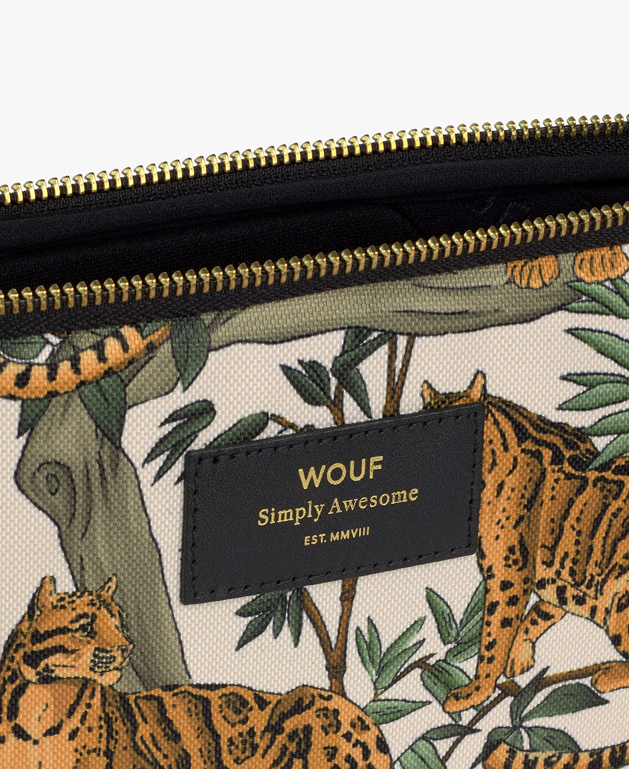 Lazy-Jungle-13-Laptop-Sleeve-Label