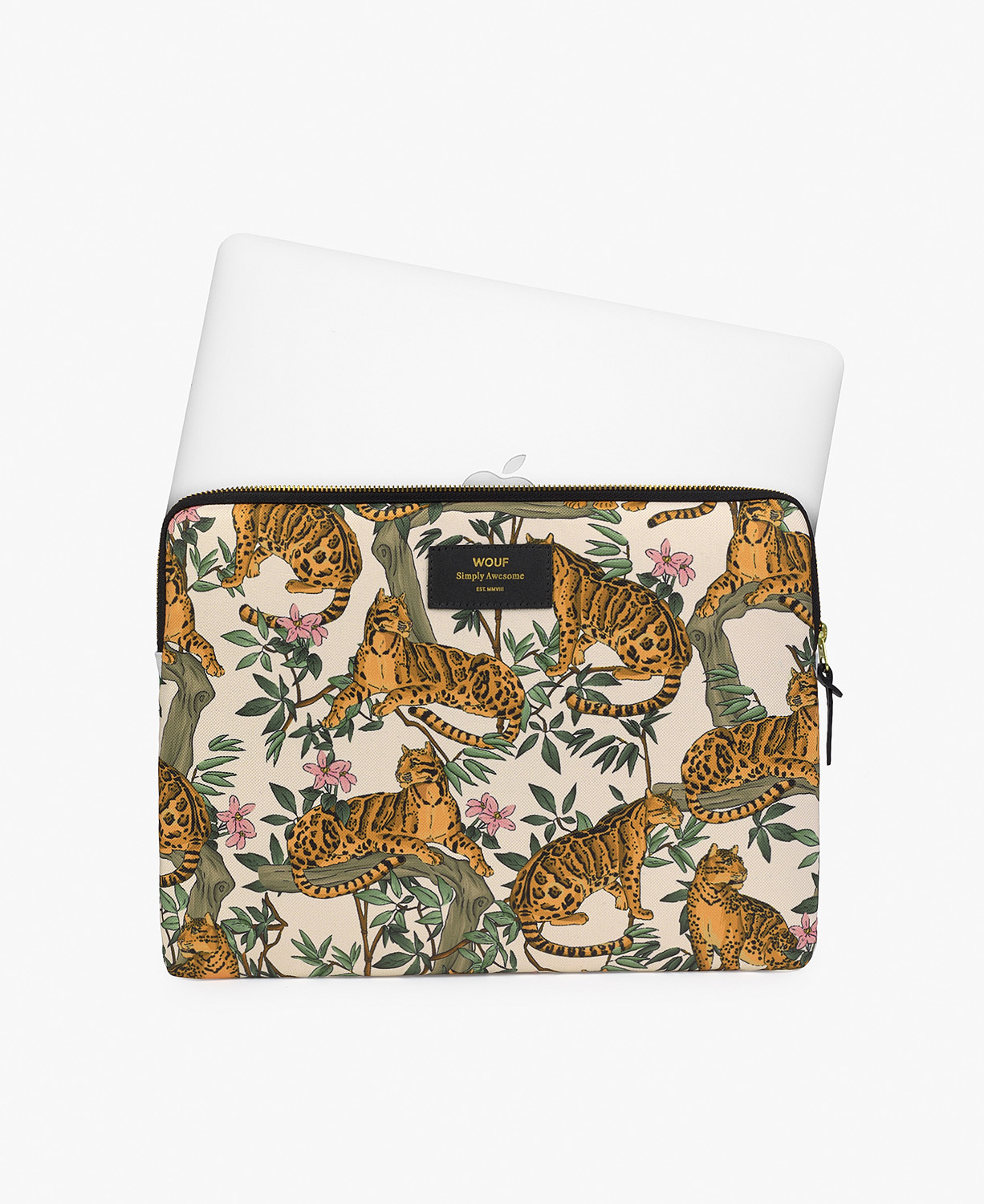 Lazy-Jungle-13-Laptop-Sleeve-Usage