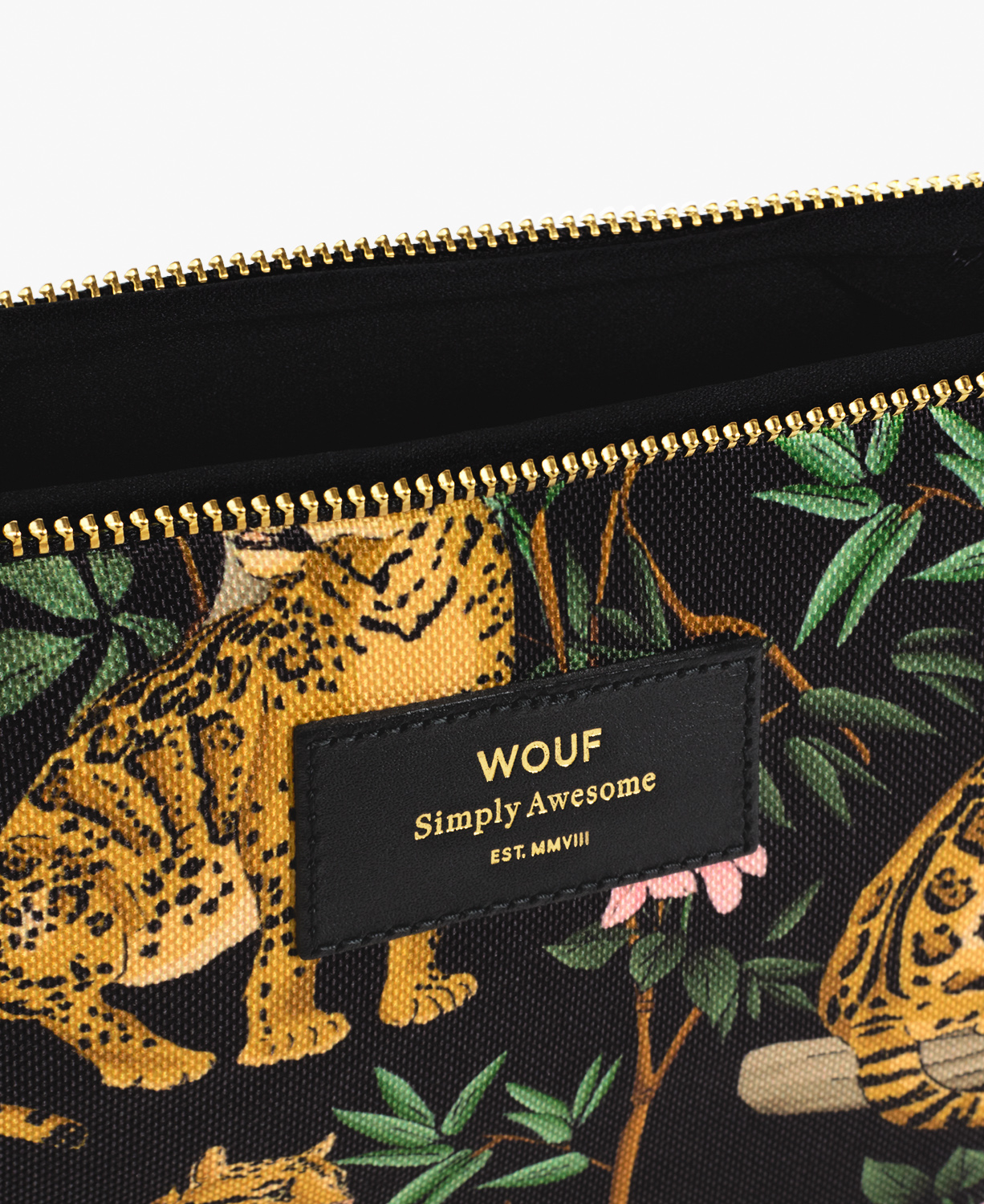 Black-Lazy-Jungle-13-Laptop-Sleeve-Label