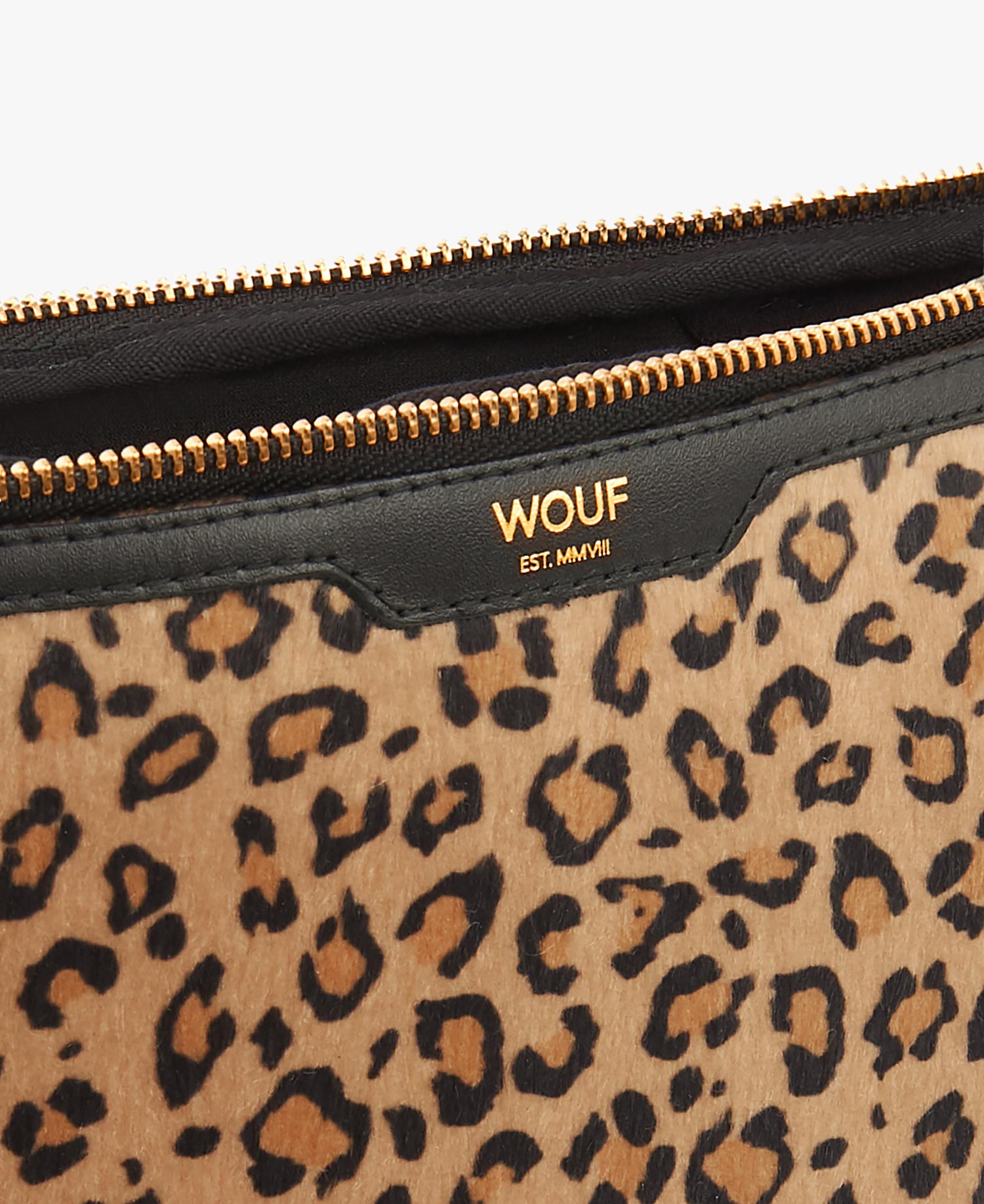 Safari-Laptop-Sleeve-Detail
