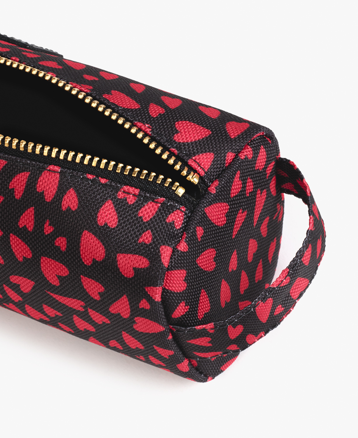 Hearts-Pencil-Case-Display
