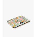 WOUF-13-Laptop-Sleeve-Aida-Display