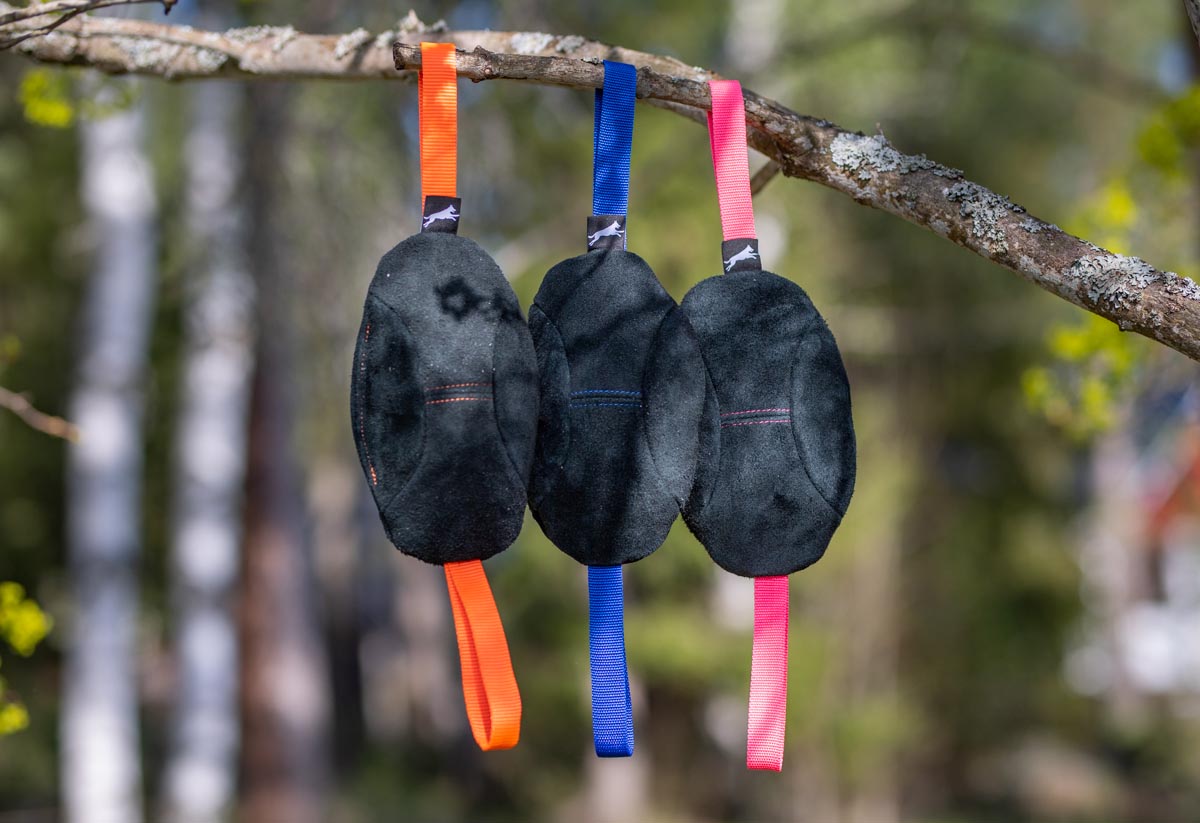 Toughie-XL-tug-toy-three-colours