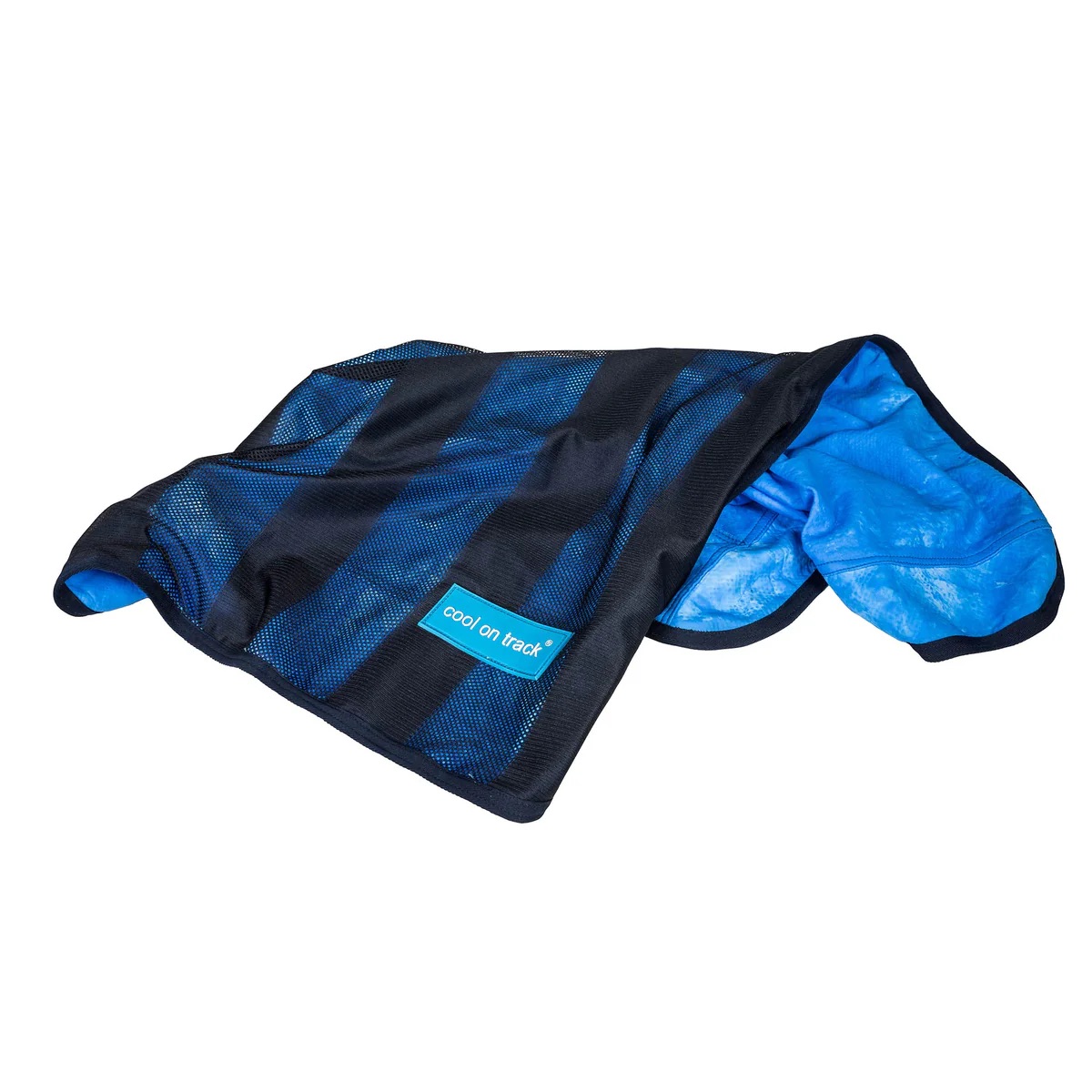4201-Cooling-Towel-_7_-WEB_1200x