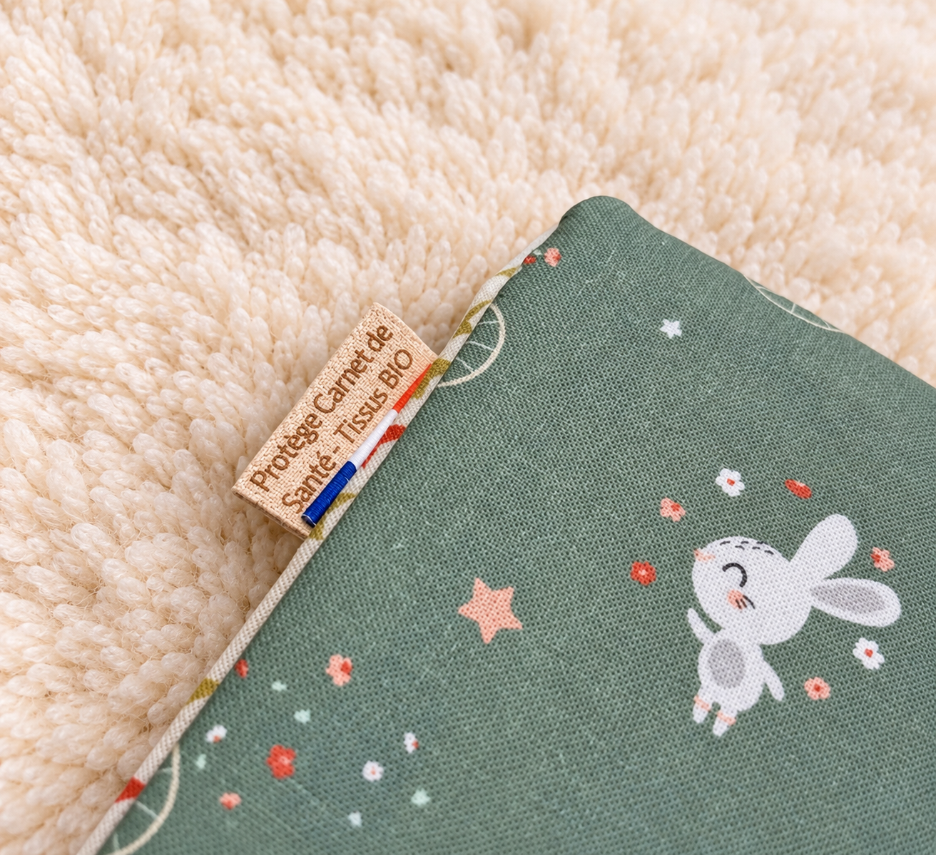 Protège carnet de santé fleuri