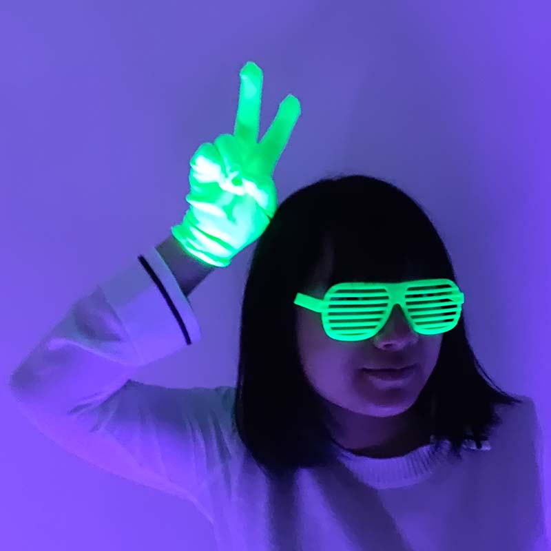 Neon-Party-Supplies-Straw-Glow-Glove-Glow-Long-Balloon-Glow-Tape-Glow-In-The-UV-LIght