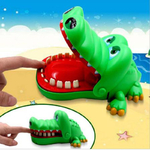Hand-Biting-Crocodile-Scary-Toy-Entertainment-Drinking-Game-With-2-Shot-Glasses-Drinking-Board-Game-For