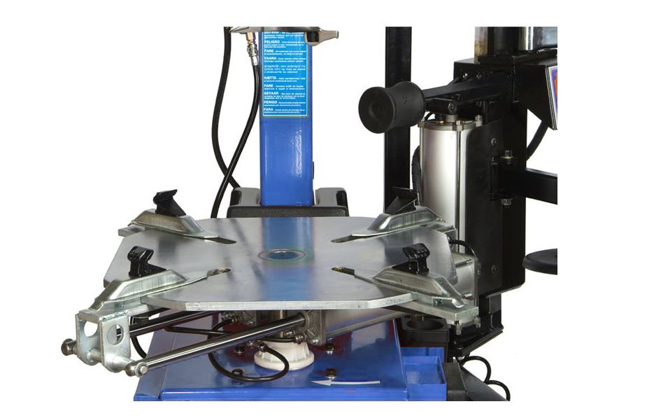 plateau machine a pneu automatique 3 bras