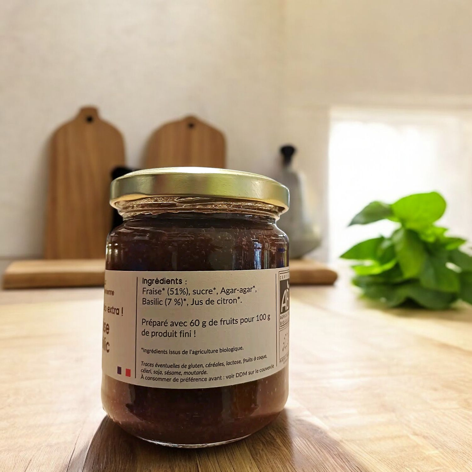 Confiture Bio Extra Fraise Basilic 210g - La Jovinienne 2