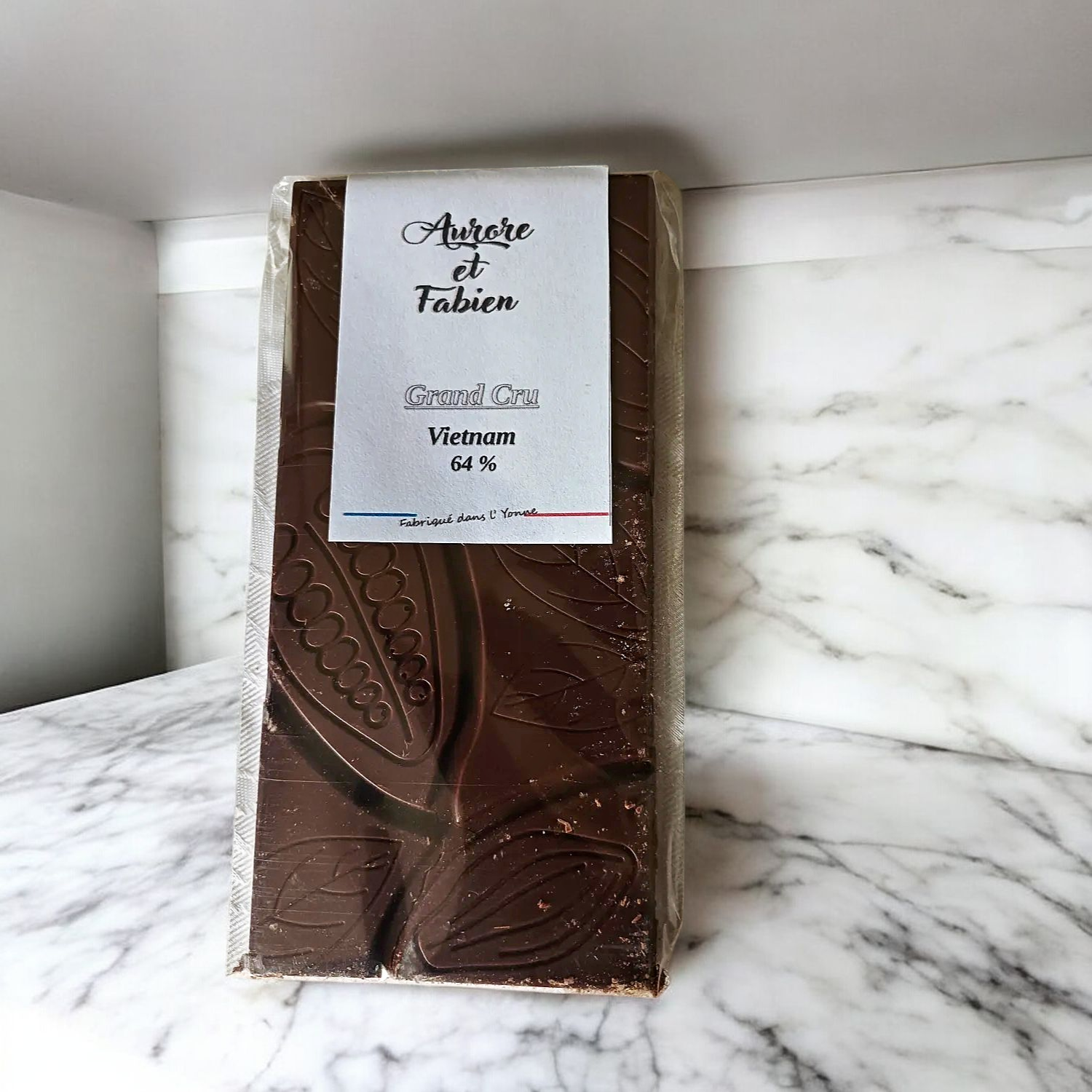 Tablette-de-Chocolat-Noir-Grand-Cru-Vietnam-Aurore-