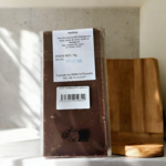 Tablette-chocolat-noir-Grand-Cru-Madagascar- Aurore-