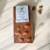 Tablette-chocolat-lait-Madagascar-amandes-torréfiées- Aurore-