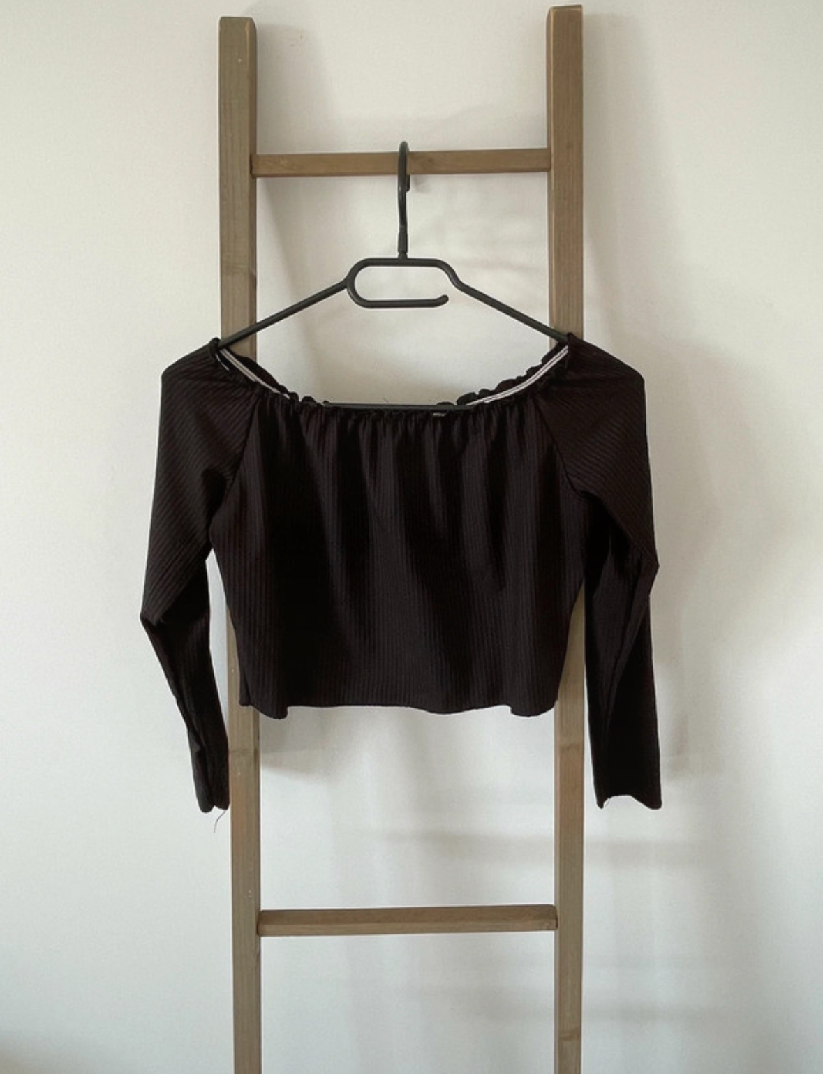 Top col bateau noir manches longues, L