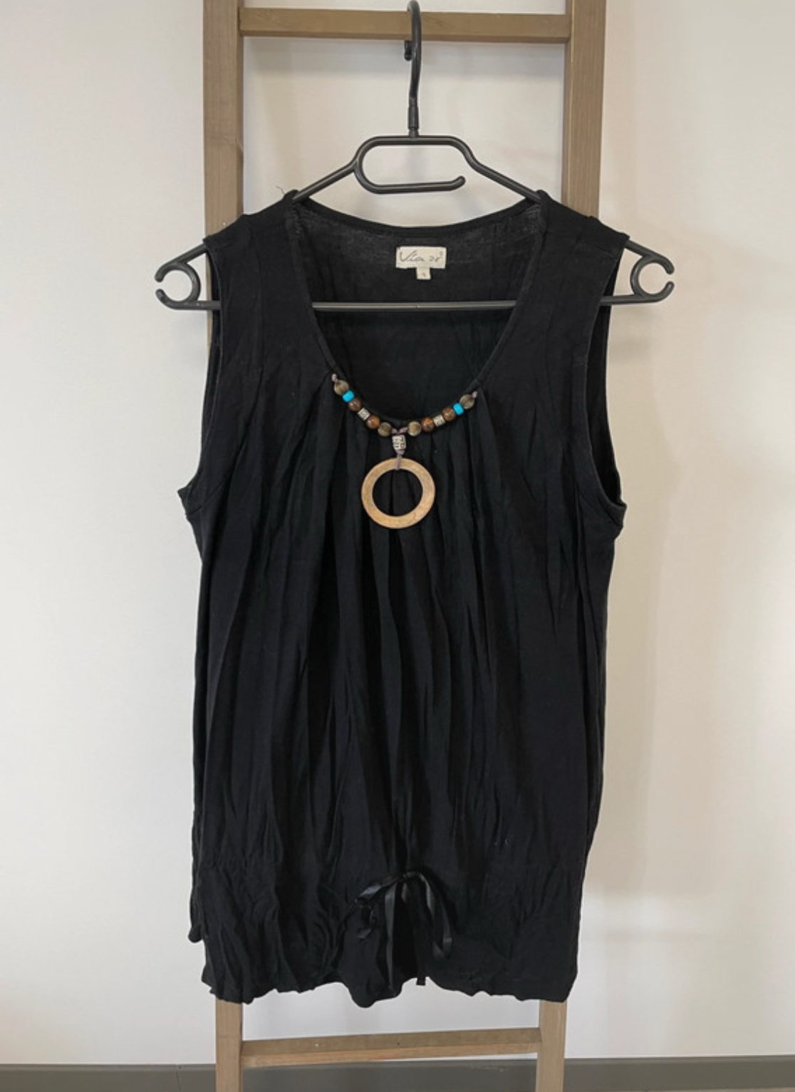 Tunique noir avec perles, Via28, XL
