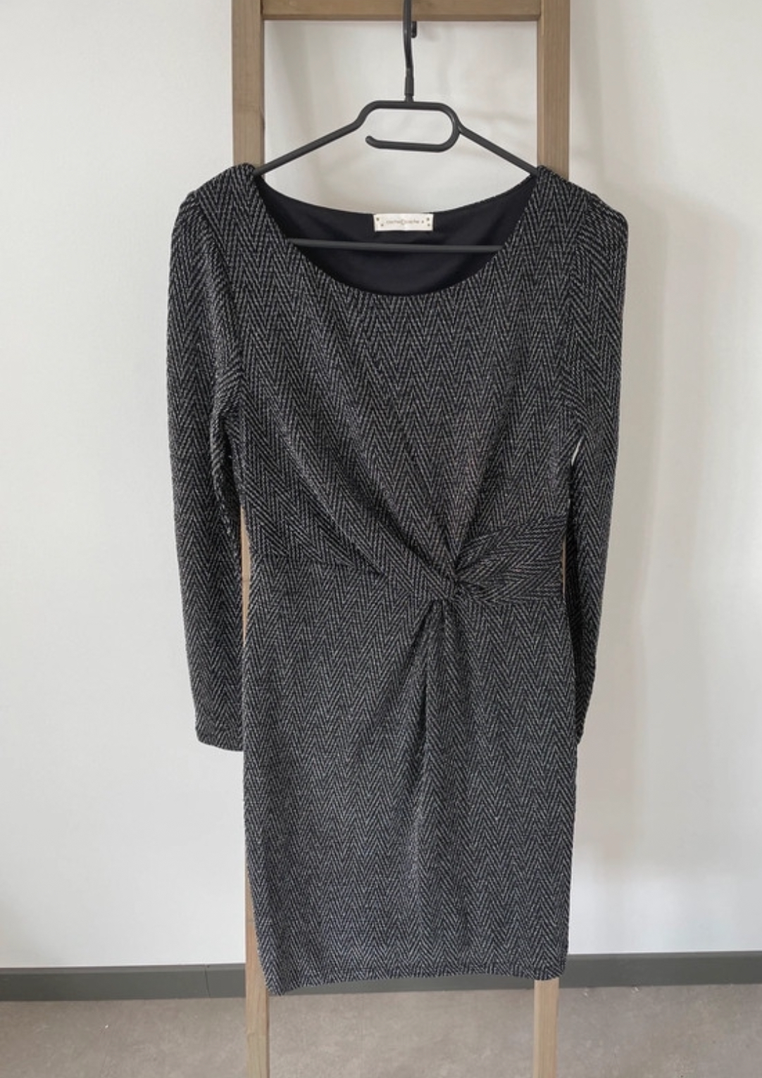 Robe grise avec pli à la taille, Cache-Cache, 36