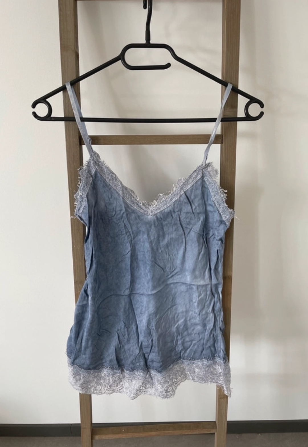 Nuisette bleu délavé et dentelle, 36