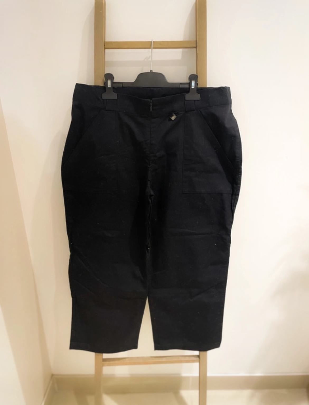 Pantalon court noir Le petit Baigneur, 44
